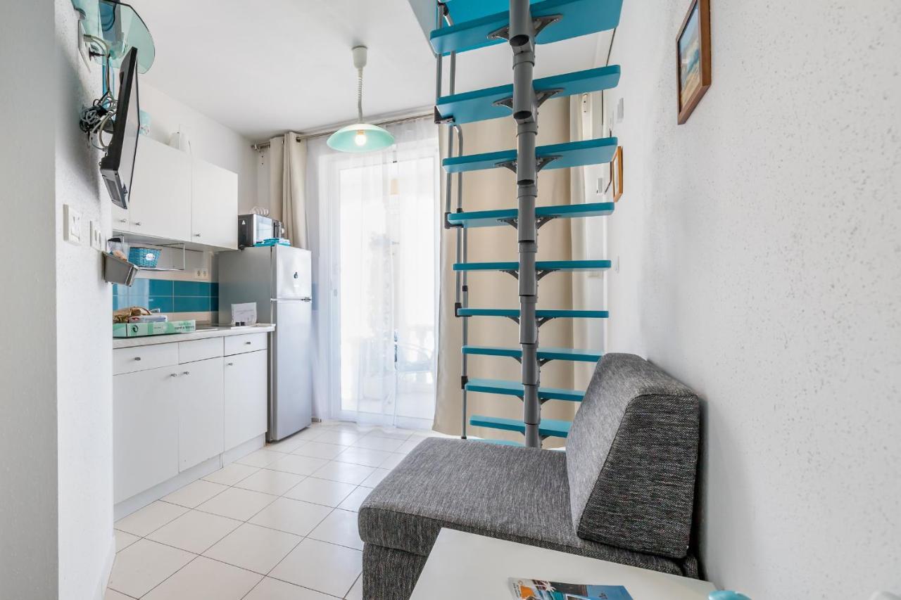 Beach Holiday Baska Экстерьер фото